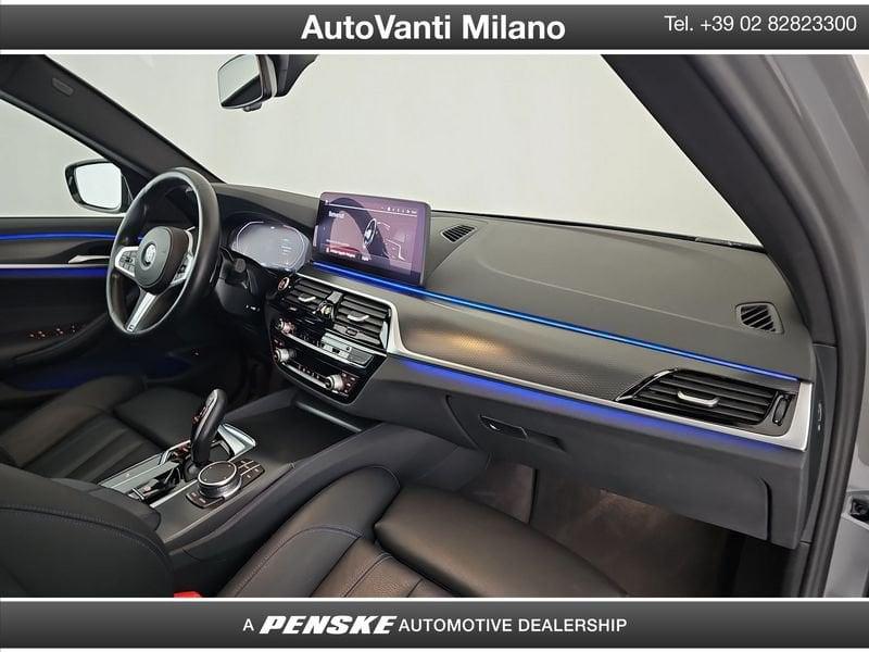 BMW Serie 5 530d 48V xDrive Touring Msport