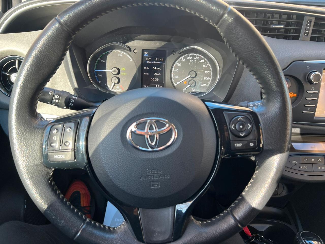 Toyota Yaris 1.5 Hybrid 5 porte Business