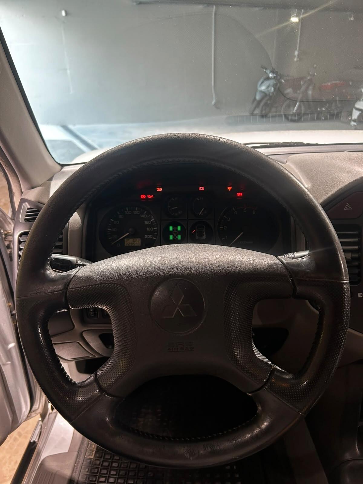 Mitsubishi Pajero 3.2 DI-D 160 CV DIESEL