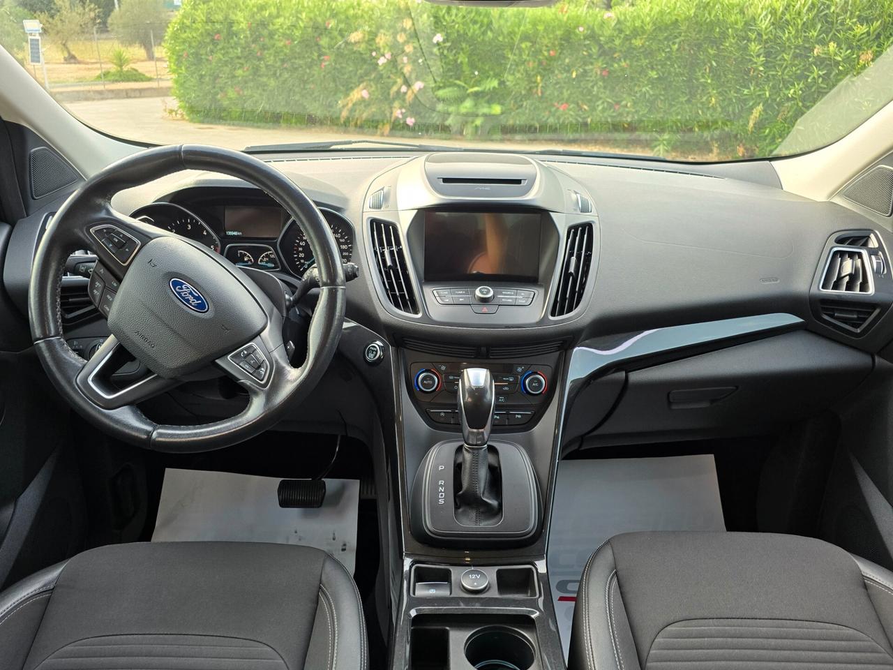 Ford Kuga 1.5 TDCI 120 CV Powershift Business