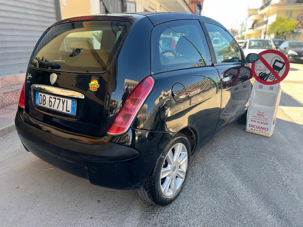 Lancia ypsilon 1.2 Benzina/Metano Anno 2006