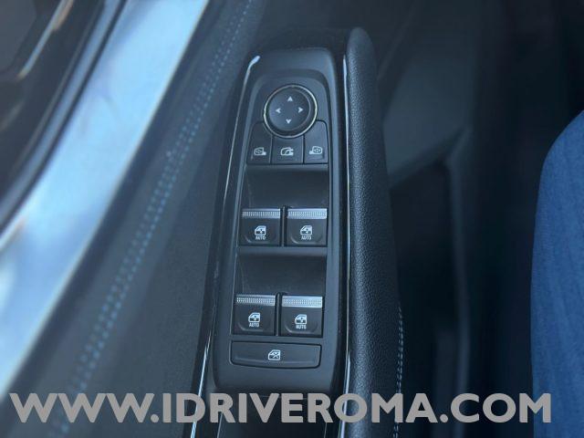 RENAULT Austral Austral Full Hybrid E-Tech 200 CV Iconic Esprit Al