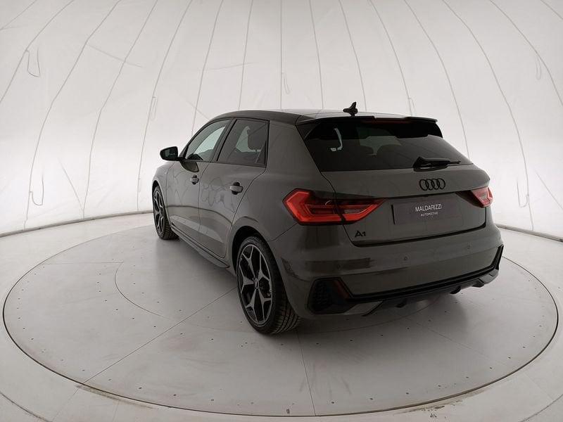 Audi A1 II 2019 Sportback Sportback 30 1.0 tfsi Identity Black 116cv s-tronic