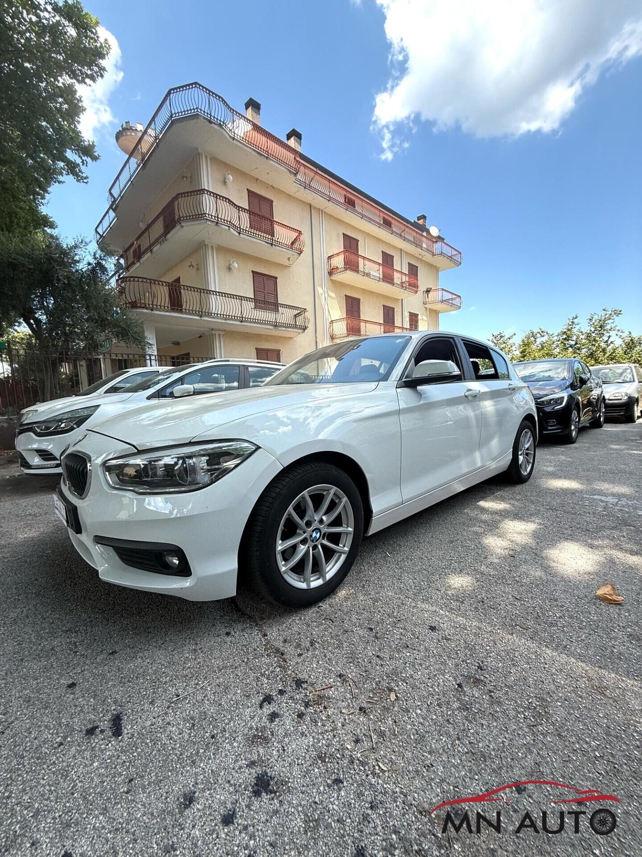 Bmw 116 116d 5p. Urban