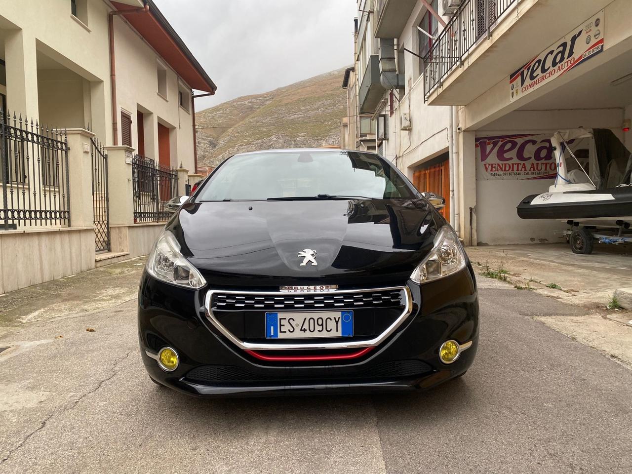 Peugeot 208 1.6 THP 200 CV 3 porte GTi