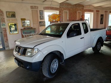 Nissan Navara 2.5 dCi 2 porte King Cab XE