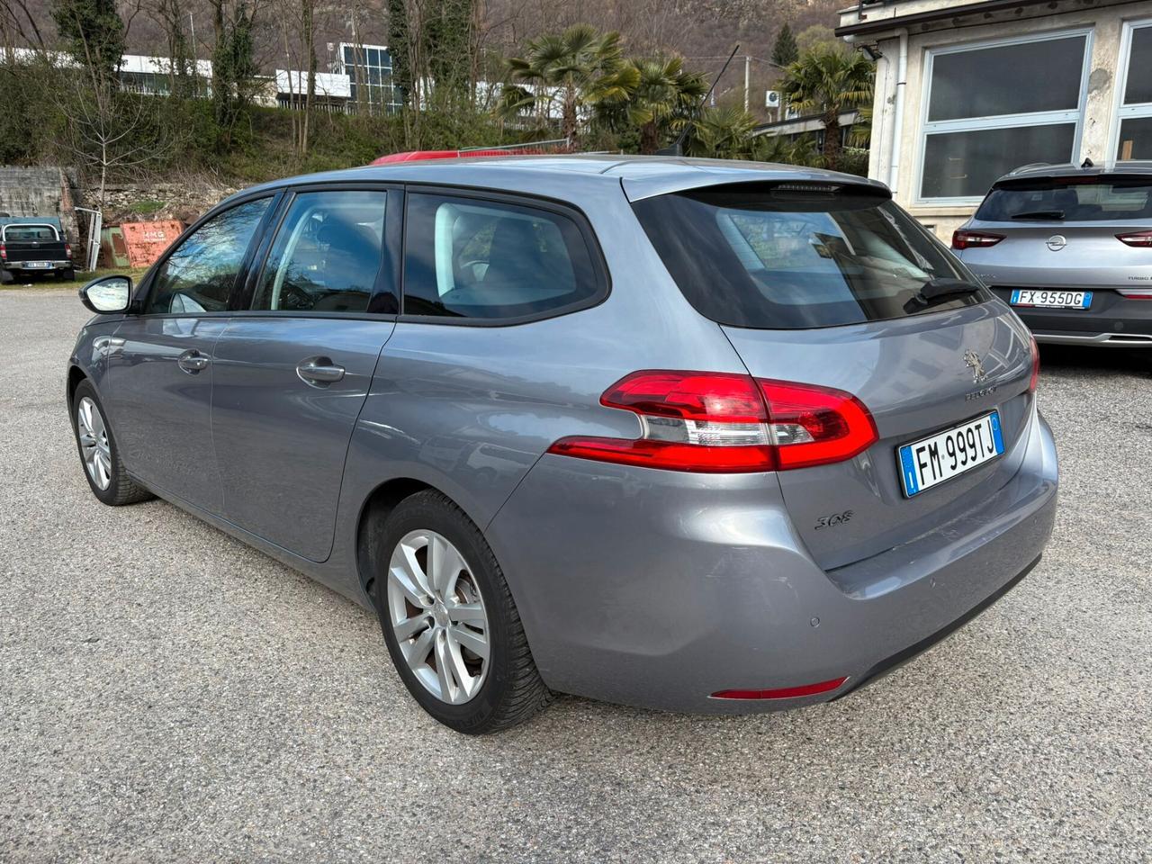 PEUGEOT 308 1.6 BLUEHDI EURO 6 – GARANZIA 12 MESI – KM CERTIFICATI