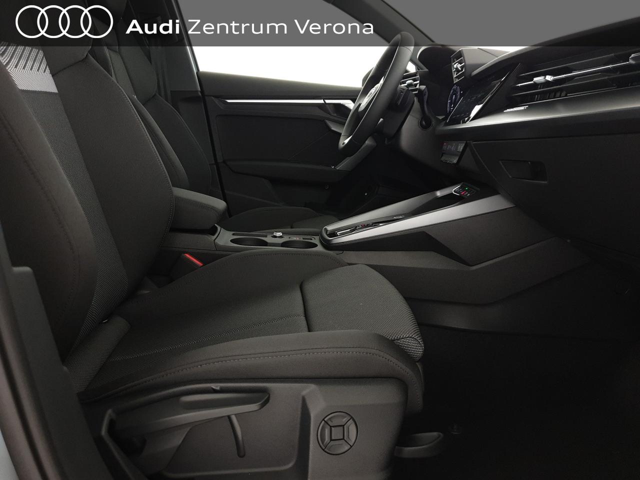 Sportback 40TFSIe 204CV S tronic Business Advanced