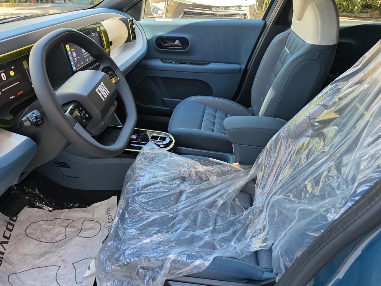 Fiat Grande Panda 1.2 Hybrid 110 CV S&S La Prima