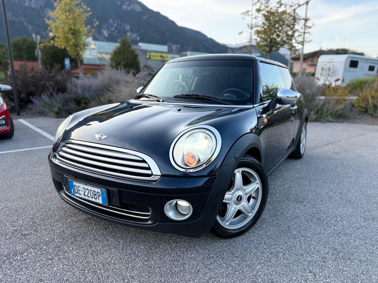 Mini 1.6 16V 120cv R56 OK NEOPATENTATI