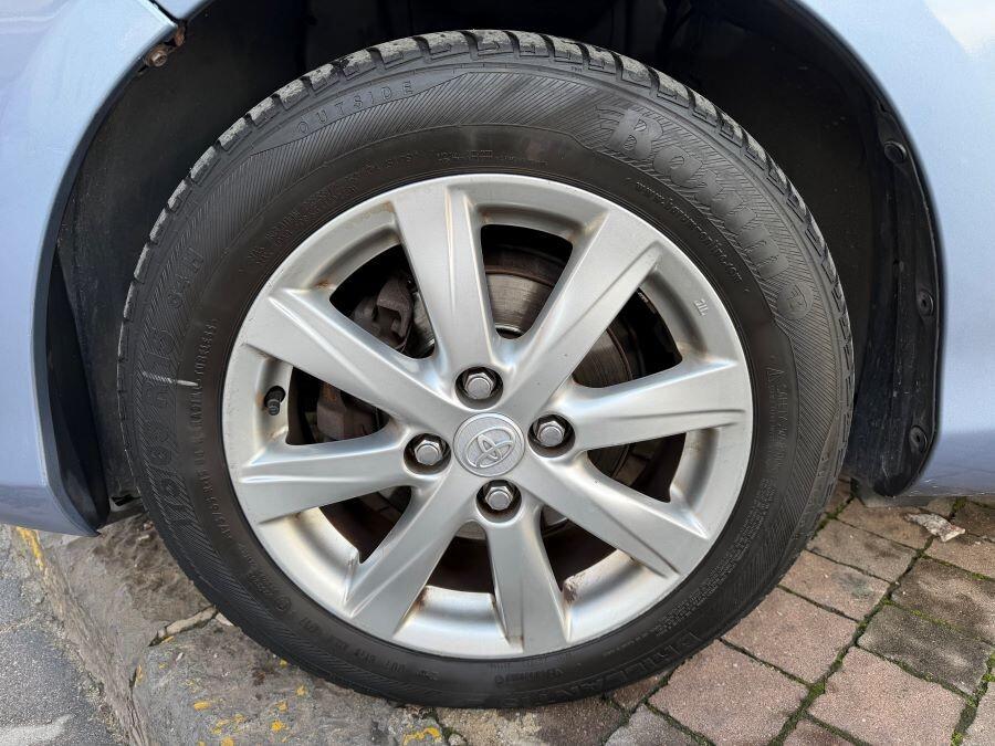 TOYOTA YARIS 1.0 LOUNGE CERTIFICATA UNPROPRIETARIO