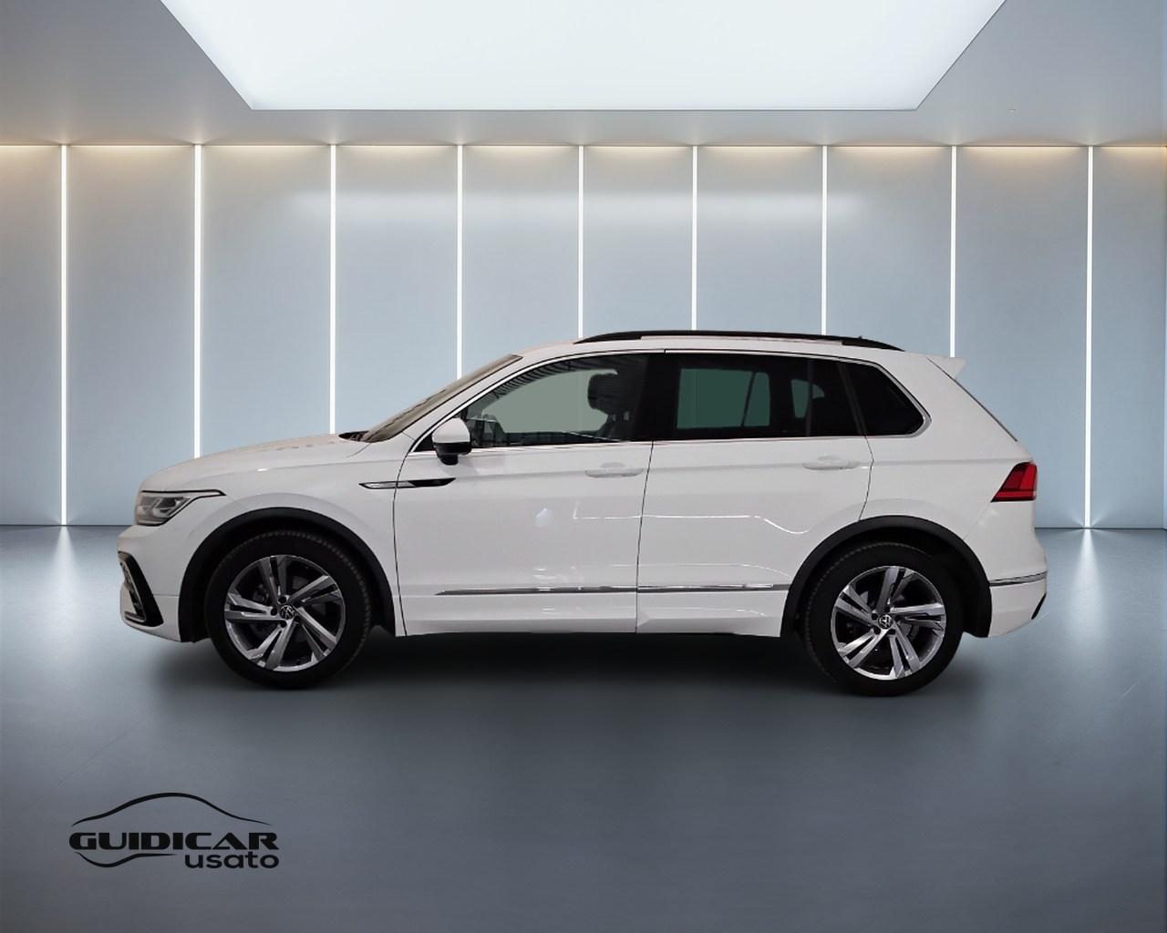 VOLKSWAGEN Tiguan II 2021 - Tiguan 2.0 tdi R-Line 150cv dsg