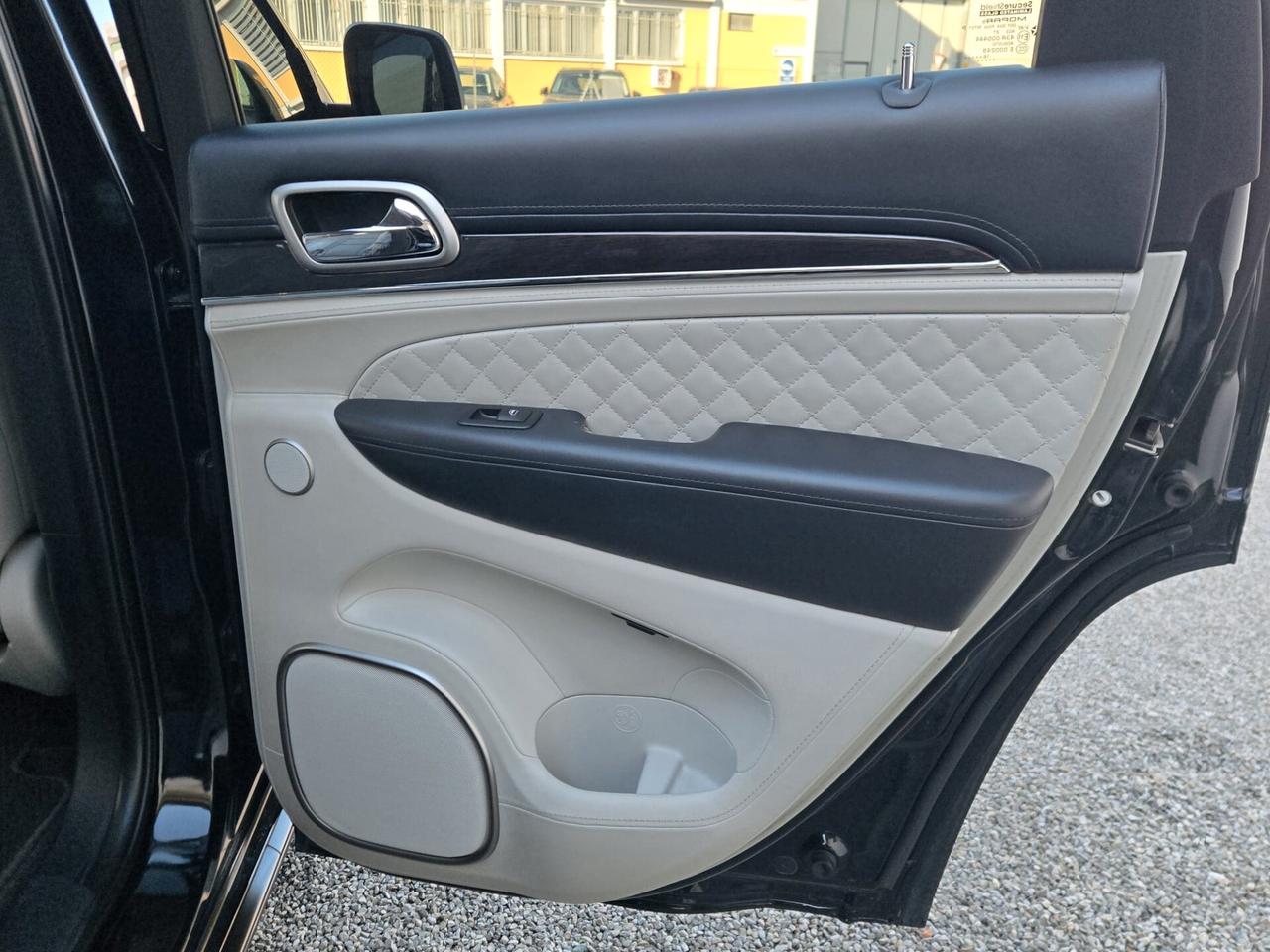 Jeep Grand Cherokee 3.0 V6 CRD 250 CV Summit