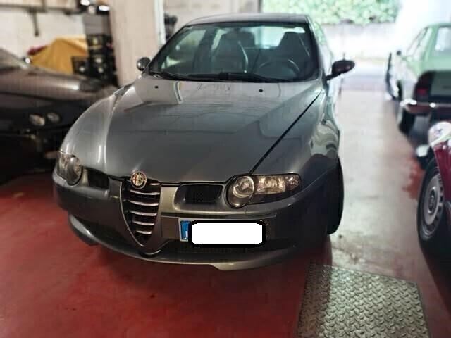 Alfa Romeo 147 gta 3200 v6