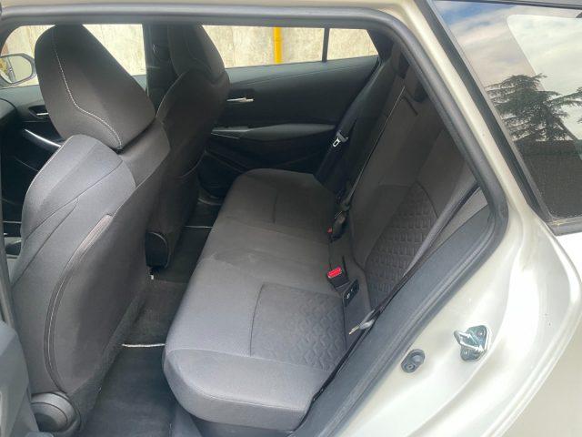 TOYOTA Corolla Touring Sports 1.8 Hybrid Business