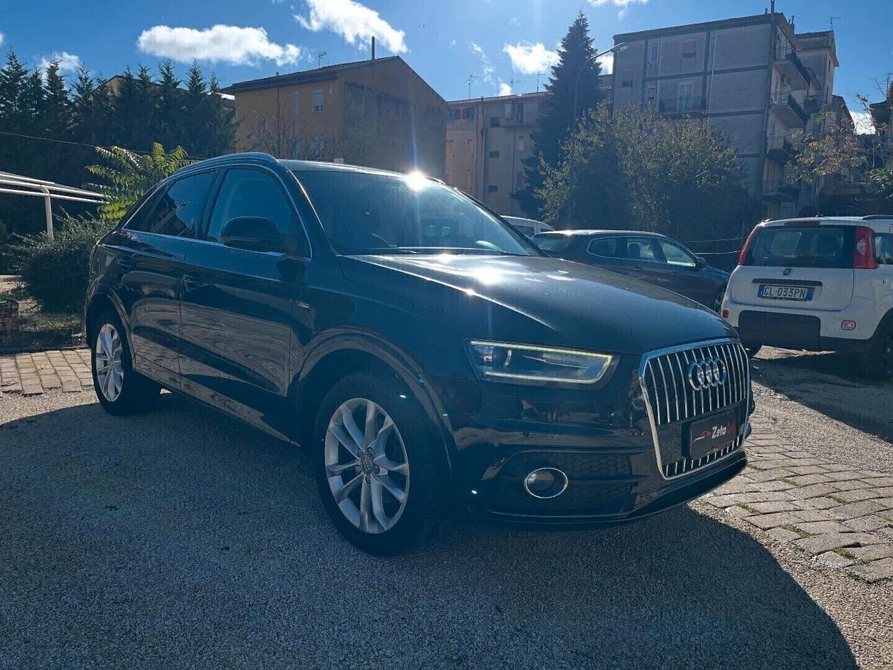AUDI Q3 2.0 TDI S-LINE - 2015