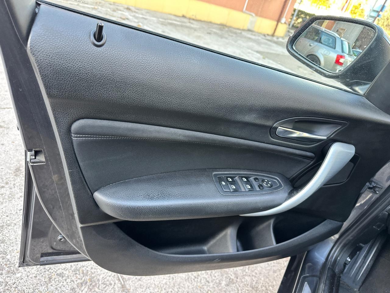 Bmw 118 118d 5p. Unique solo 130mila km originali