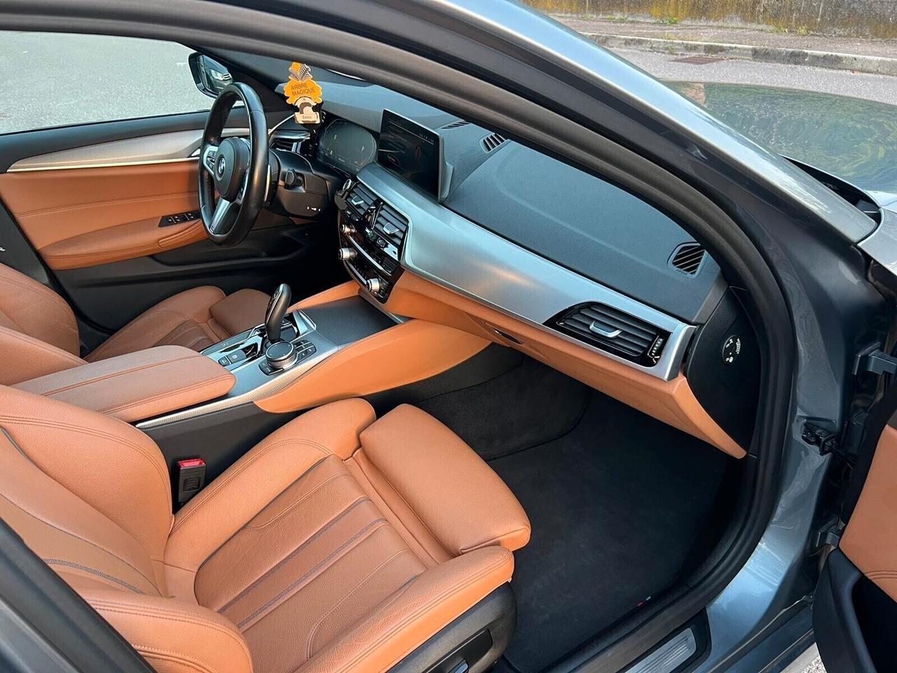 Bmw 530 530d xDrive Touring Msport