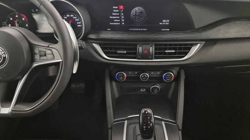 Alfa Romeo Stelvio 2.2 T B-Tech 210 CV AT8 Q4