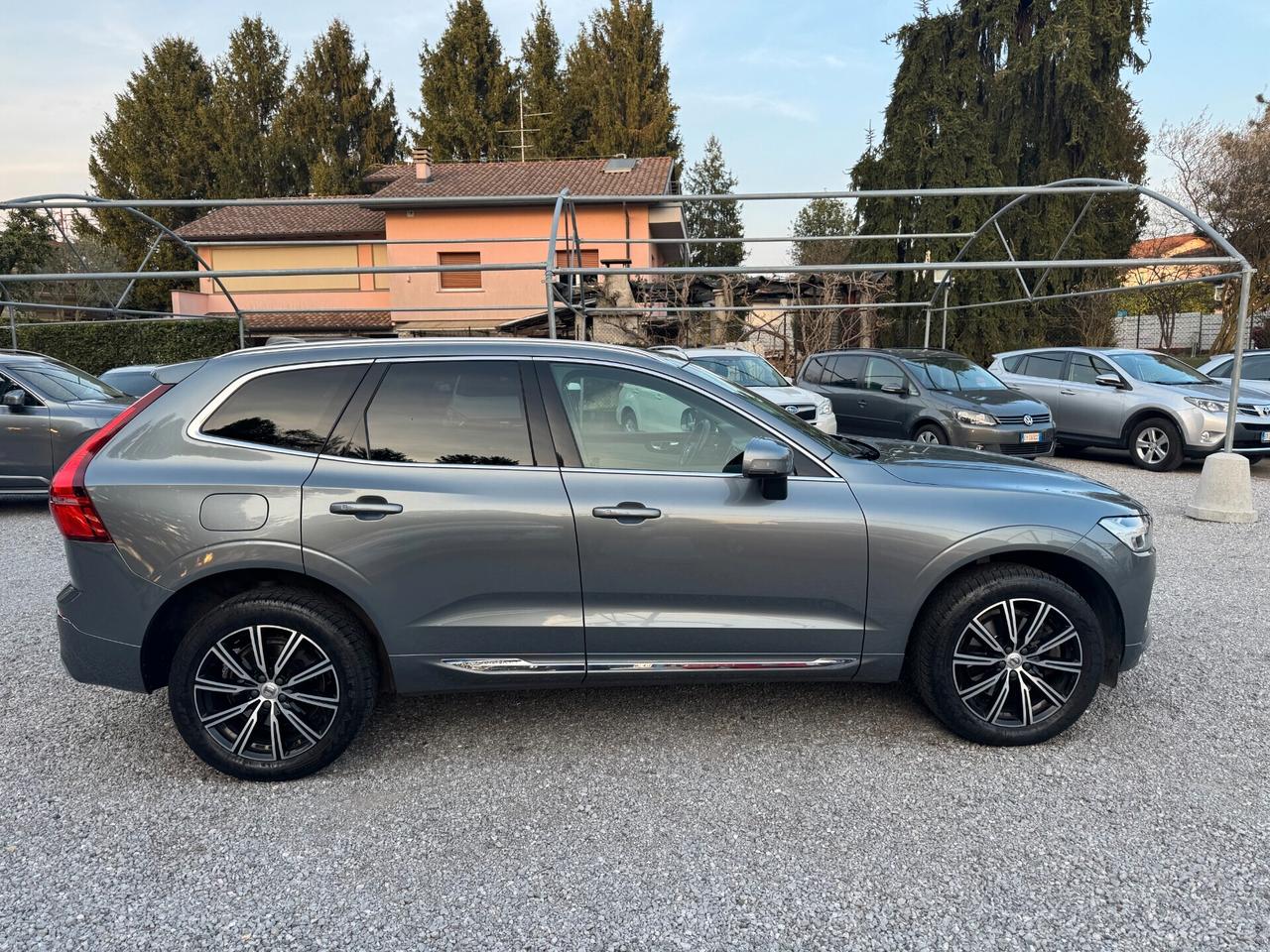 Volvo XC 60 XC60 B5 (d) AWD Geartronic Inscription