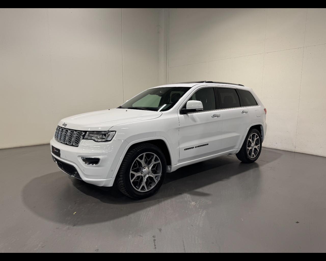 JEEP GRAND CHEROKEE 3.0 AUTO OVERLAND