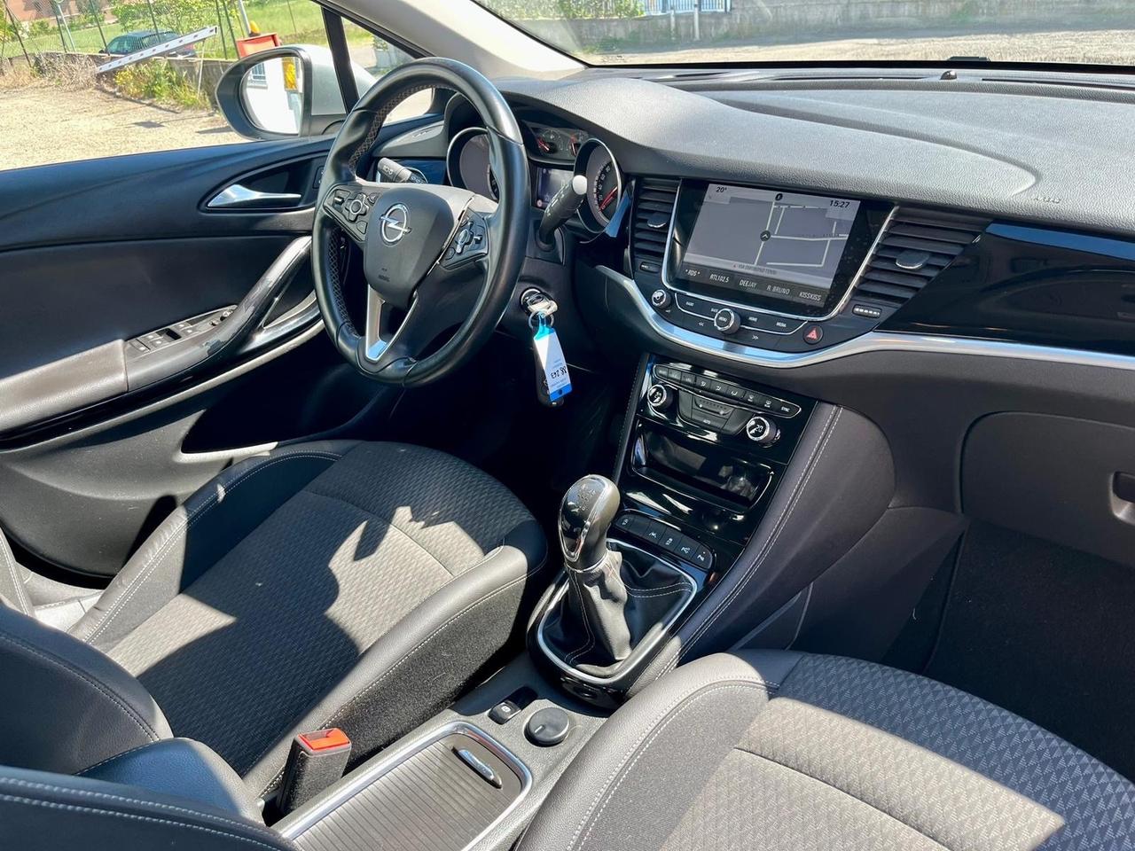 Opel Astra 1.6d 2016 88.000km catena appena sostituita