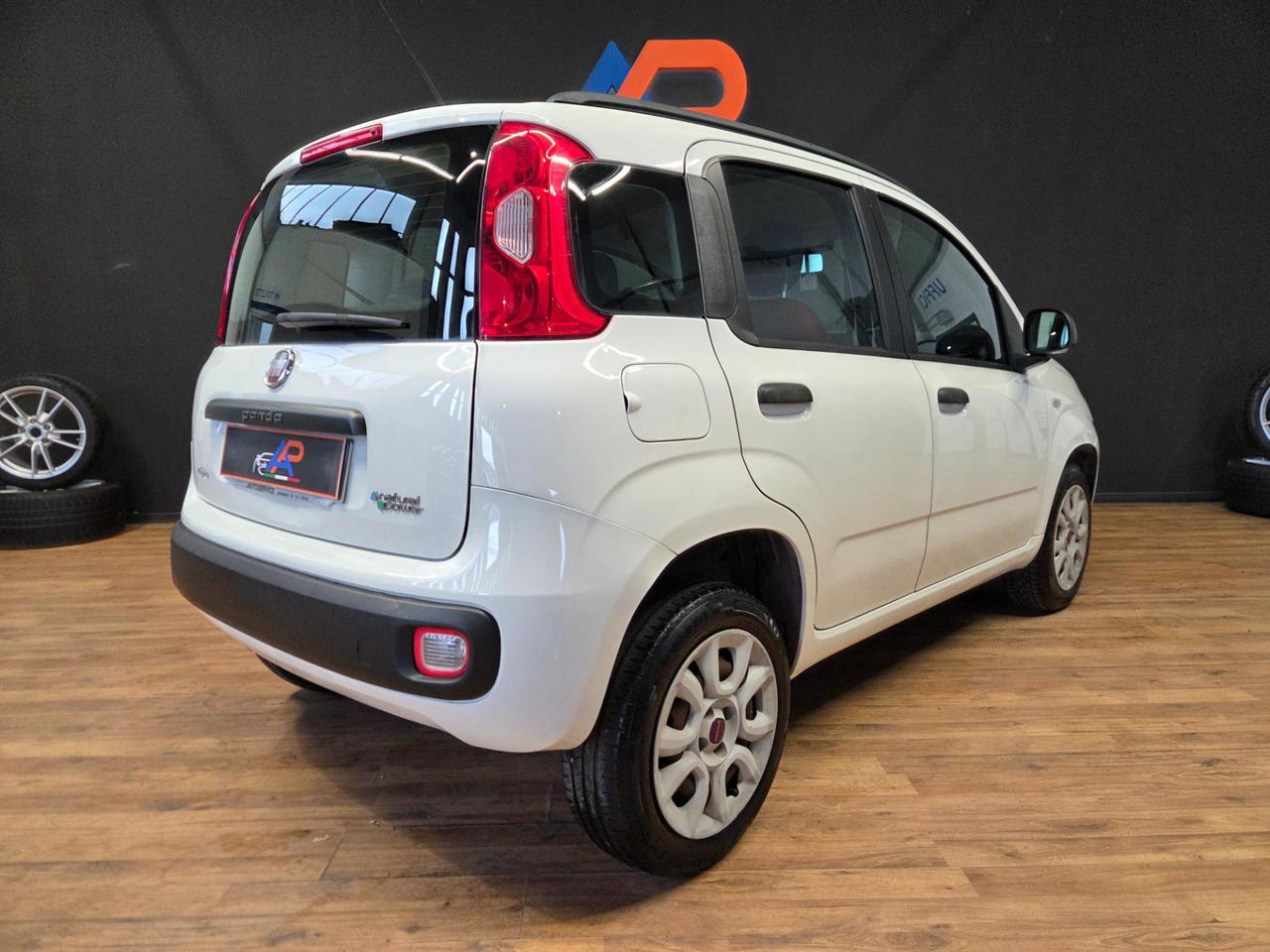 Fiat Panda 0.9 t.air t. natural power Lounge 80cv E5+