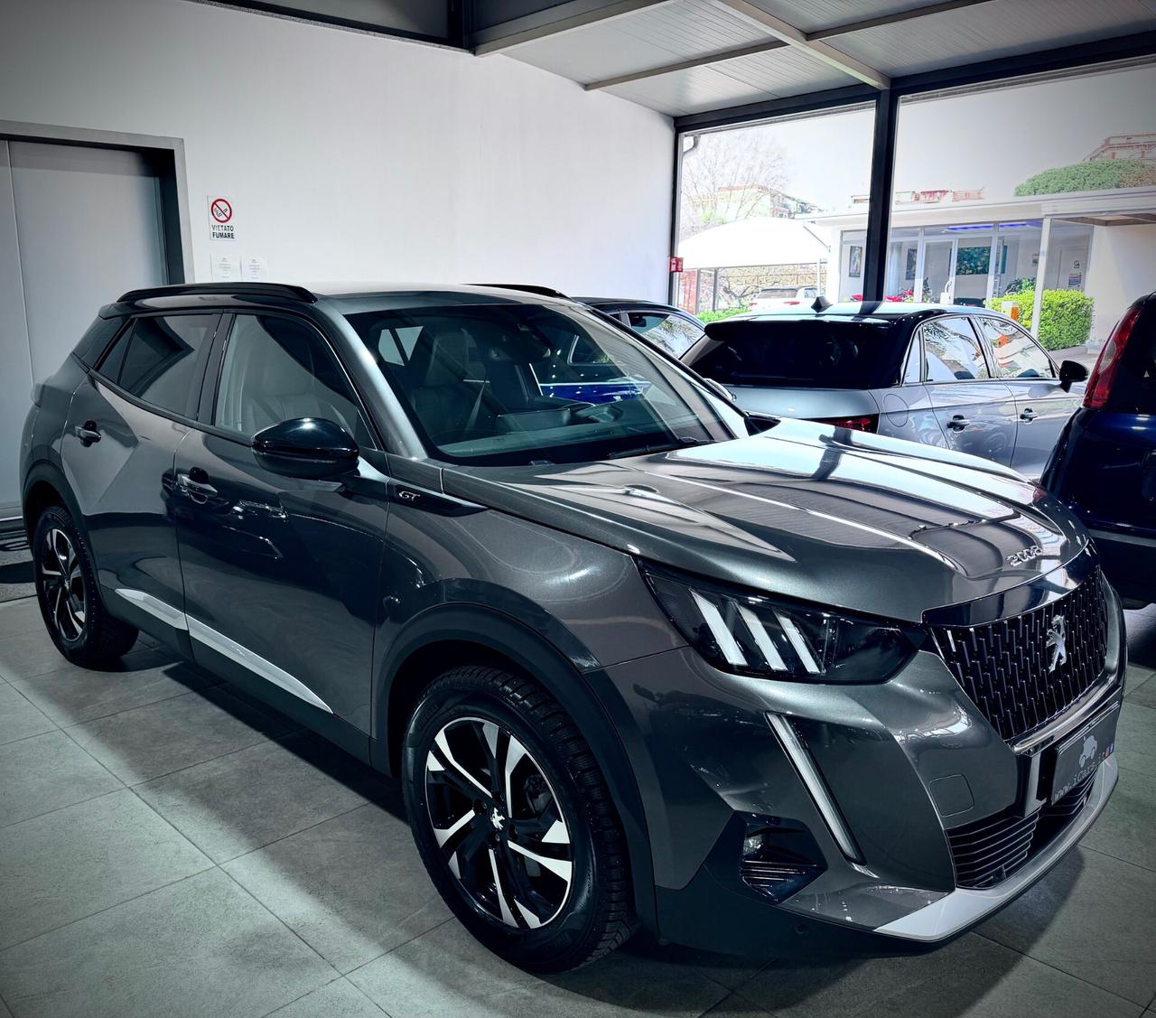 Peugeot 2008 1.5 131CV BlueHDi EAT8 GT