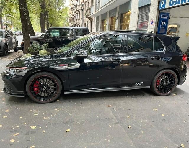 Volkswagen Golf GTI 2.0 TSI CLUB SPORT 45