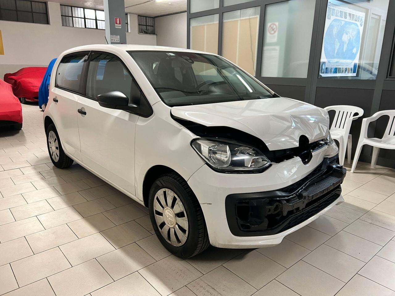 VW up! 1.0 eco Benz/Metano - 2018 Incidentata