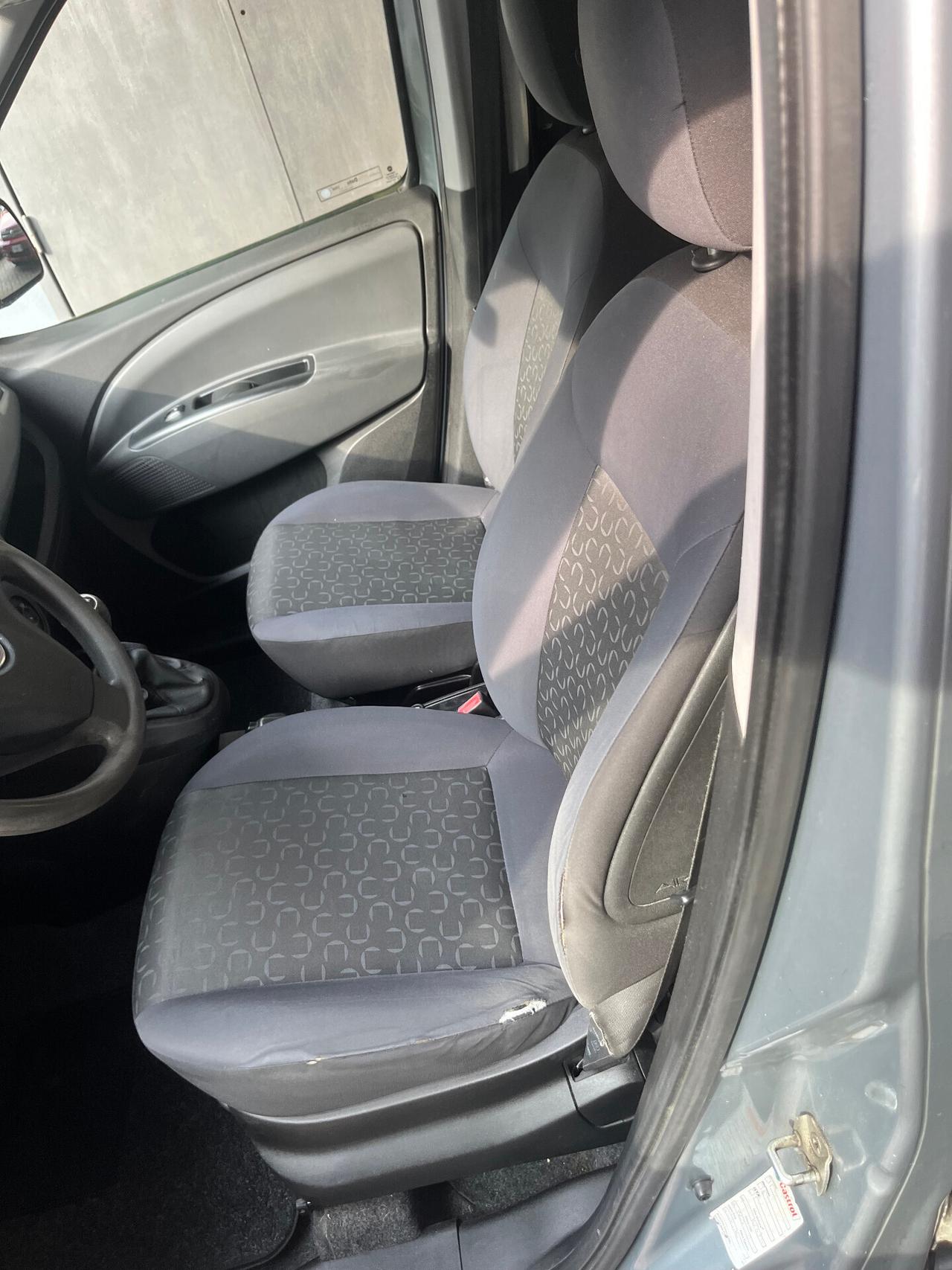 Fiat Doblo Doblò 1.4 Benzina 16V Emotion - 7 POSTI -