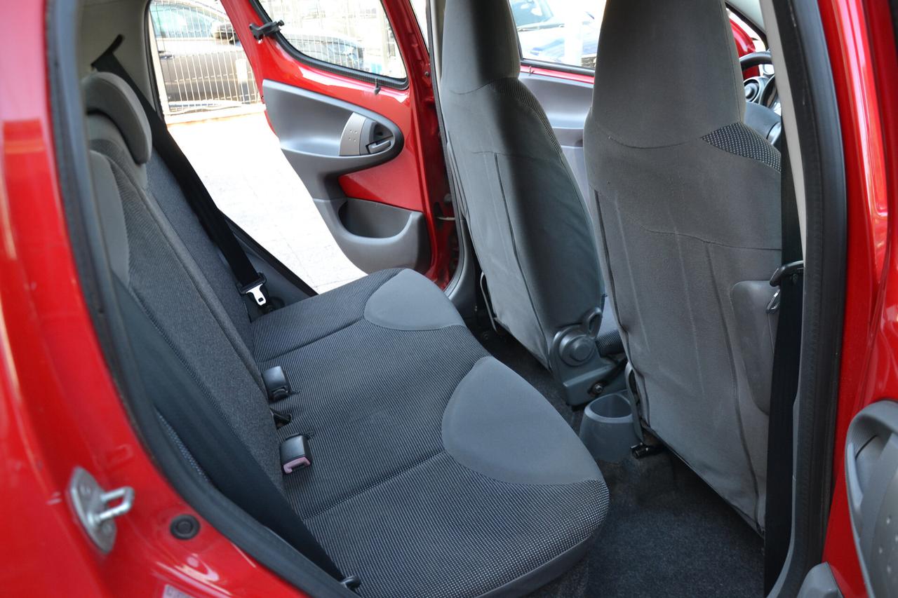 Peugeot 107 1.0 68CV 5P **PREZZO REALE**OK NEOPATENTATI**