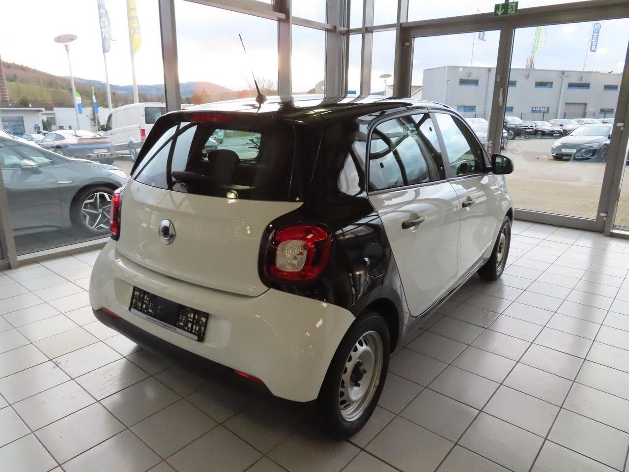 Smart ForFour 70 1.0 Youngster