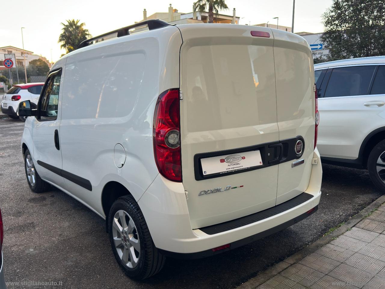 Doblò 1.6 MJT 105CV CH1 Cargo Lounge