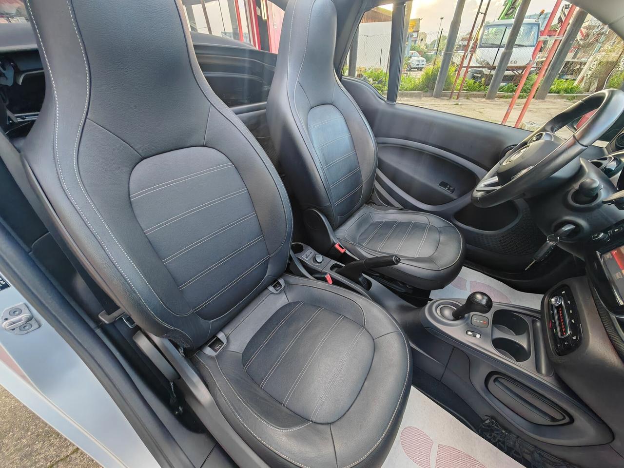 Smart Fortwo 0,9 benzina 05/2017 CV90 CABRIO