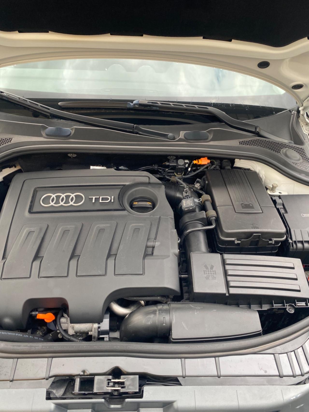 Audi A3 1.6 TDI Fine 2010 Automatica Full