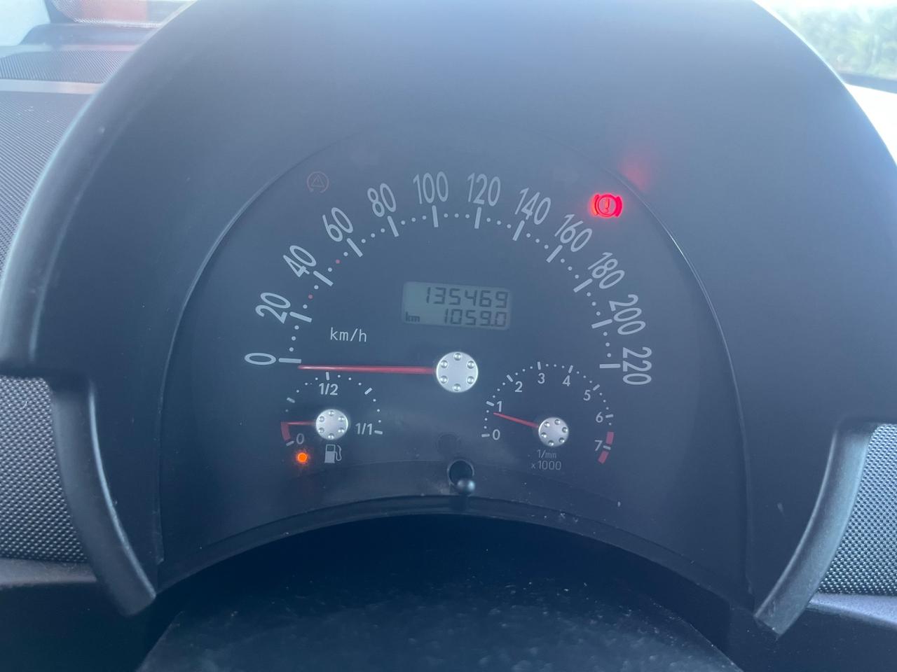 Volkswagen New Beetle 1.6 Cabrio 135.000 KM