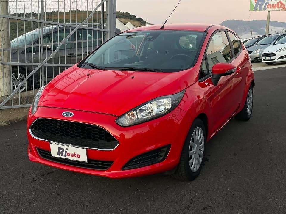 Ford Fiesta 1.5 TDCi 75CV 3 porte Business