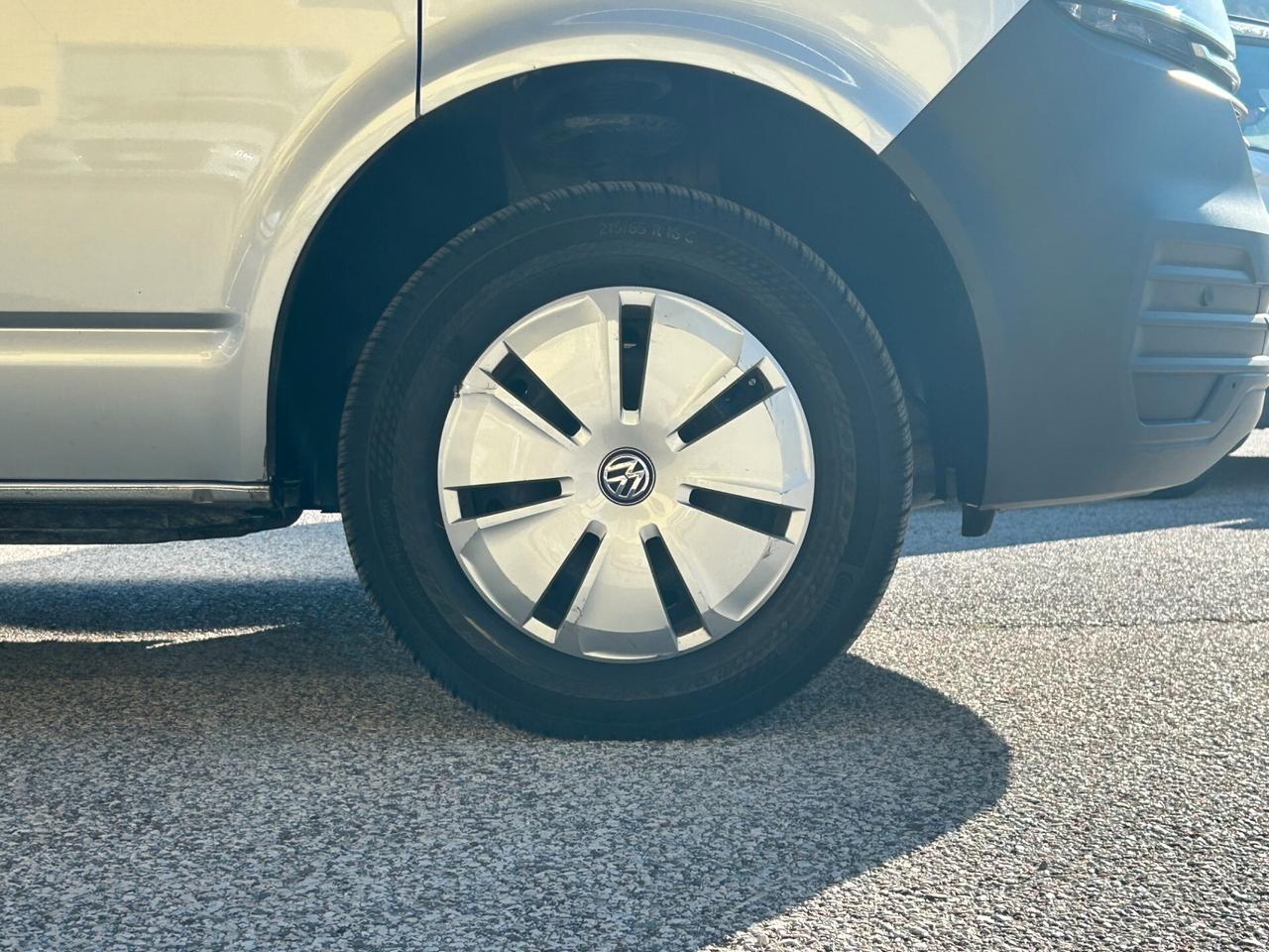 Volkswagen Transporter T6.1 2.0 TDI 110CV 9 POSTI