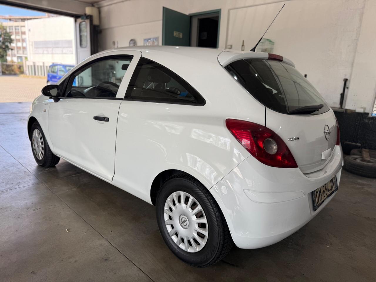 Opel Corsa 1.3 CDTI 75CV ecoFLEX 3 porte Sport