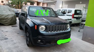 Jeep Renegade 4X4 INCIDENTATA SINISTRATA MONDIALCARS