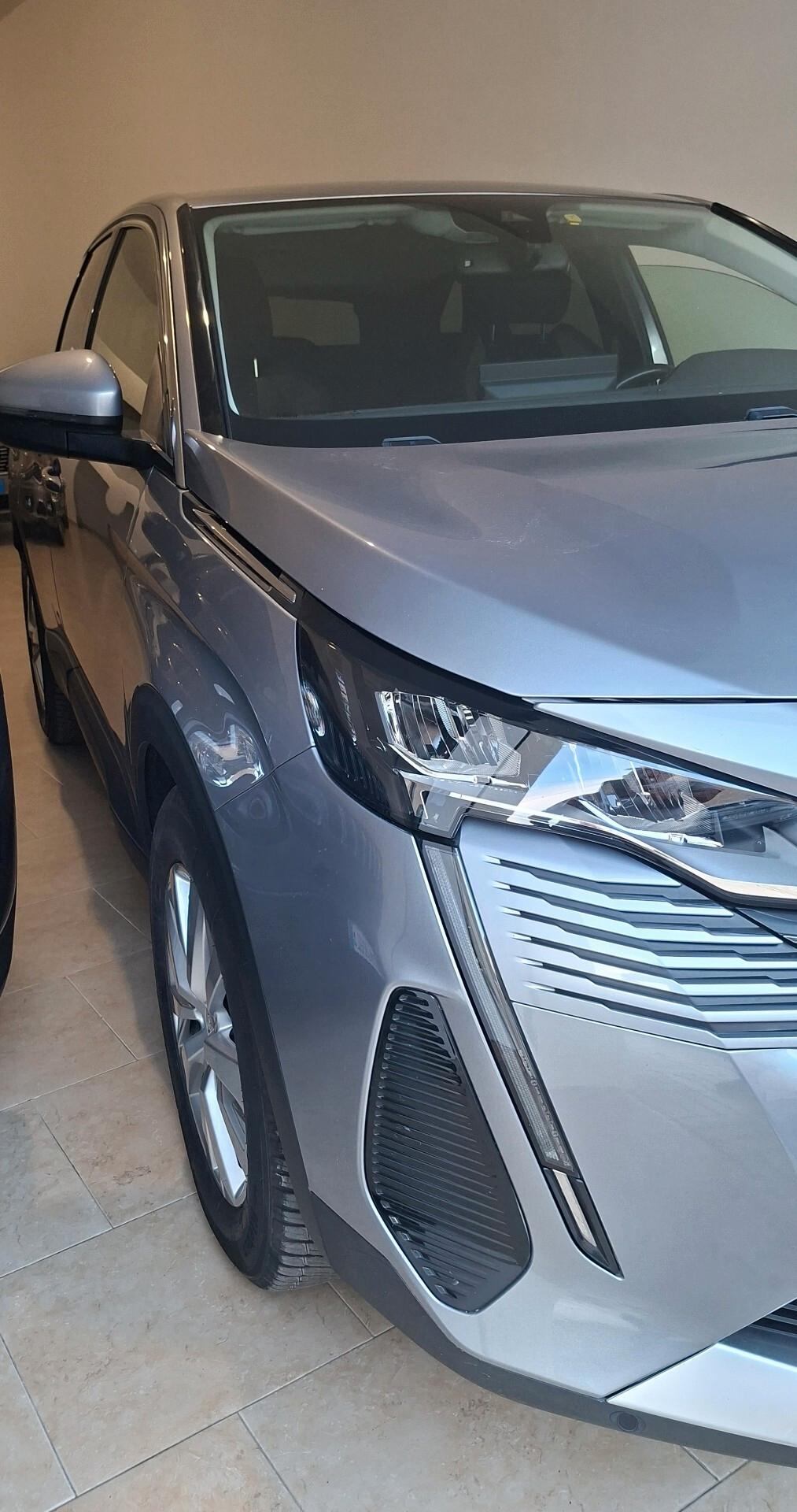 Peugeot 3008 1.5 bluehdi Active Bussiness s&s 2020