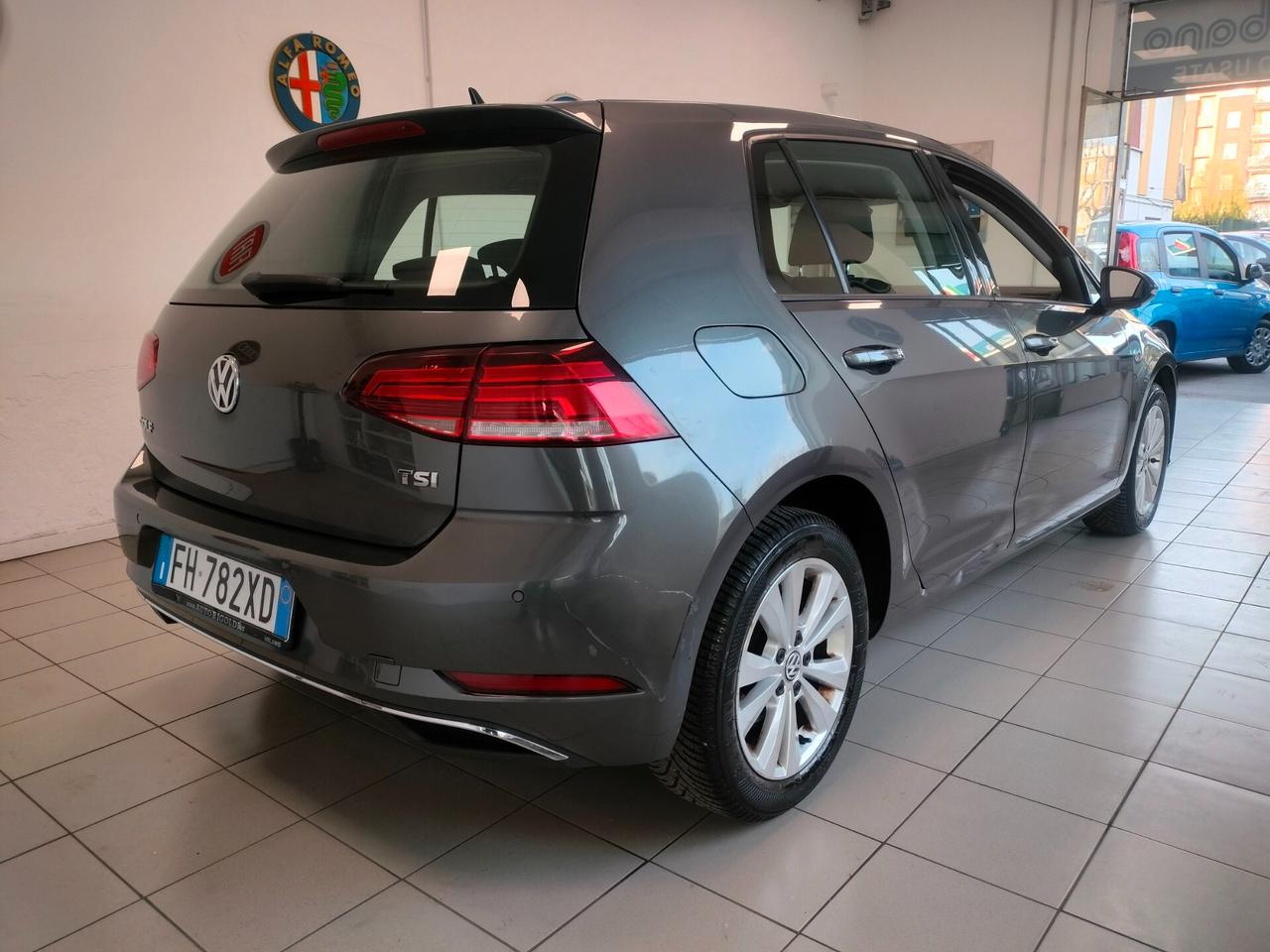 Volkswagen Golf 1.0 TSI 110 CV 5p. Business BlueMotion Technology