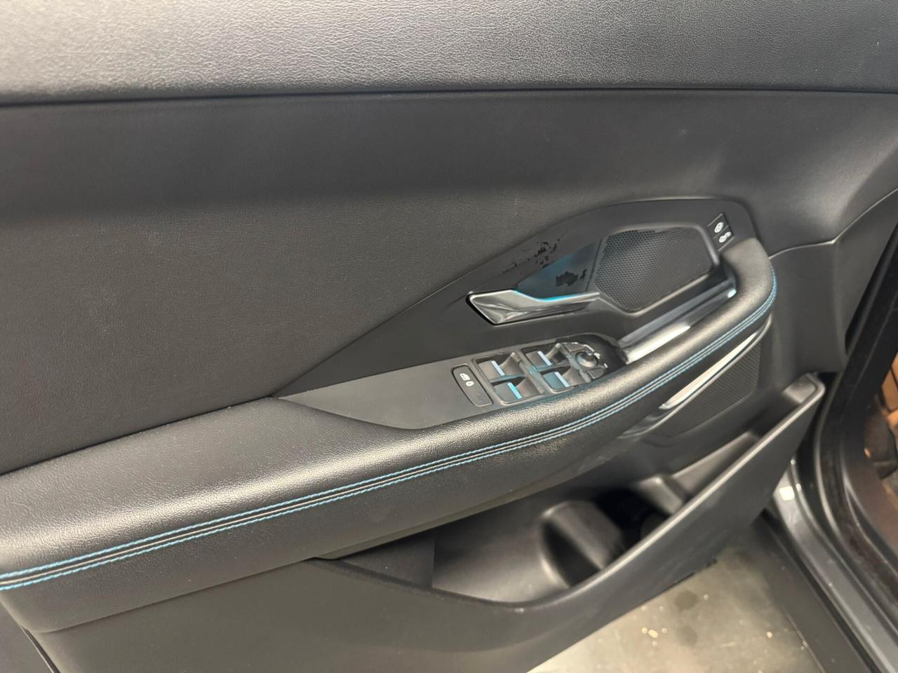 Jaguar E-Pace 2.0D 180 CV AWD R-Dynamic S