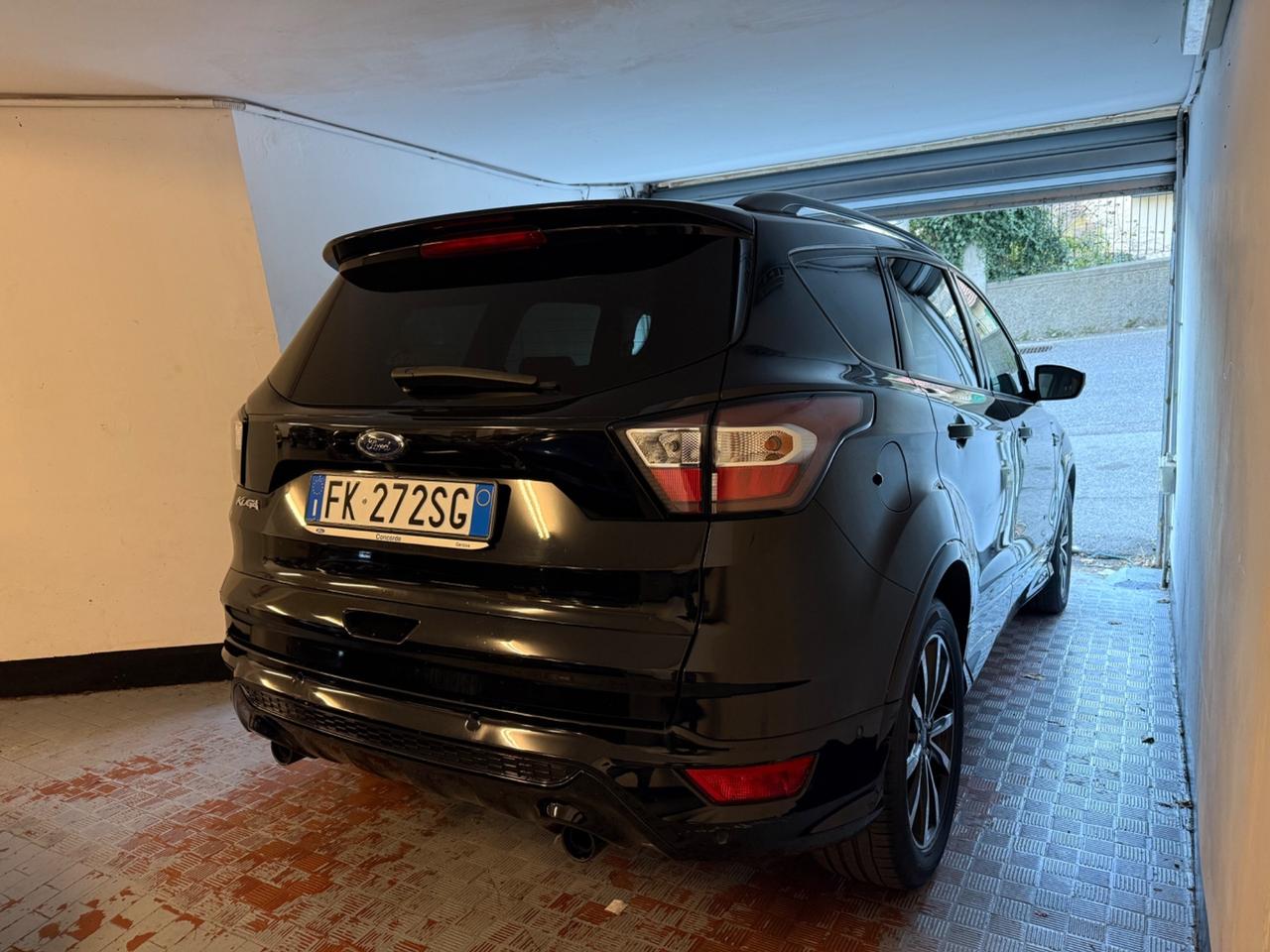 Ford Kuga 2.0 TDCI 150 CV S&S 4WD Powershift ST-Line Business