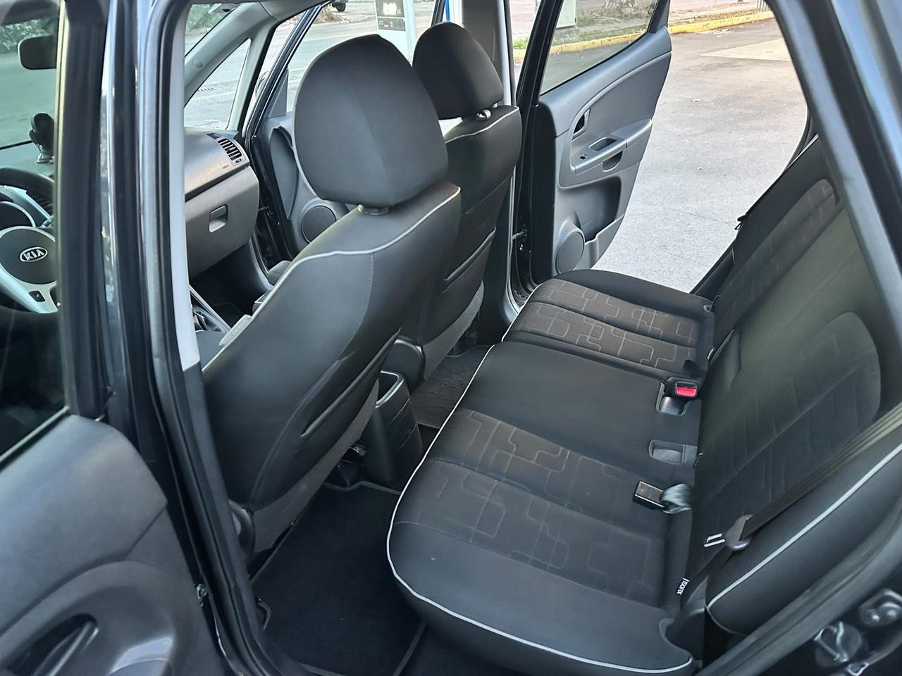 Kia Venga 1.4 Easy eco-dynamics Gpl 2012