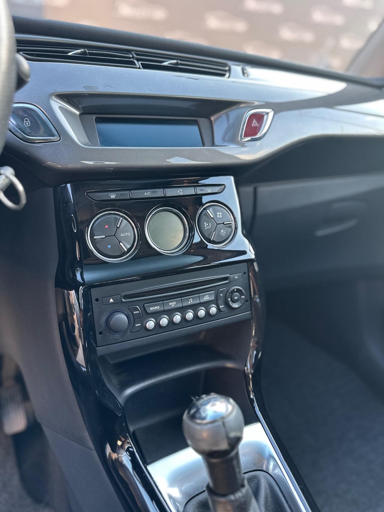 CITROEN C3 (anno 2015)