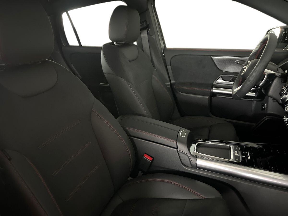 Mercedes-Benz GLA 200 d automatic