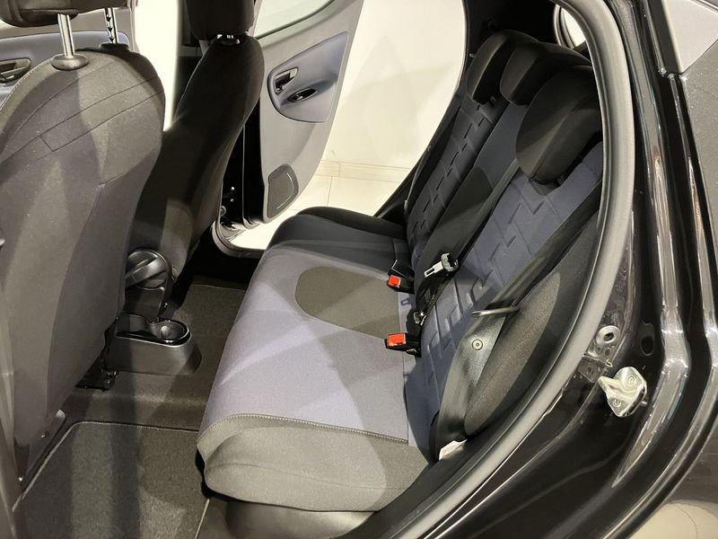Lancia Ypsilon 1.0 FireFly 5 porte S&S Hybrid Platino