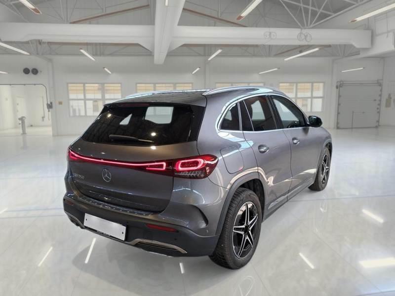 MERCEDES-BENZ EQA 250 PREMIUM SUV